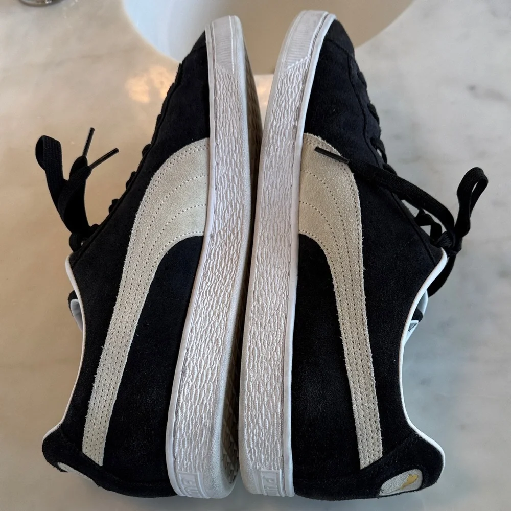 Puma Suede Classic Black and White Shoes - Picture 5 of 8